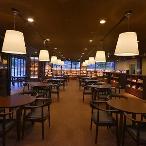 **** 酒店 嵯峨岚山比纳里奥酒店 日本